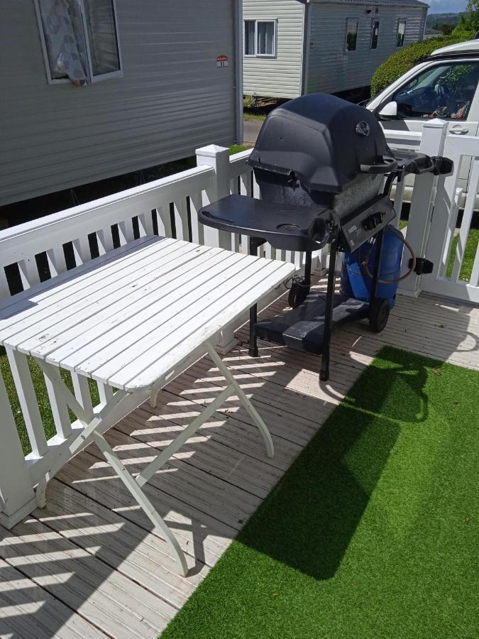 Chalet, Balcony, Bbq, Sleeps 6, Apartment Lytchett Minster Bagian luar foto